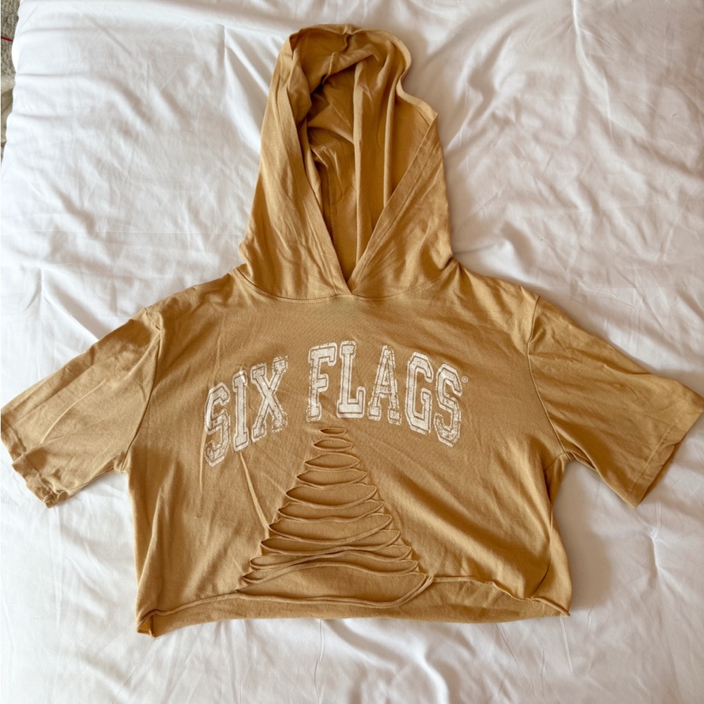 Popular Sports Six Flags Distressed Hooded Tee Size Small